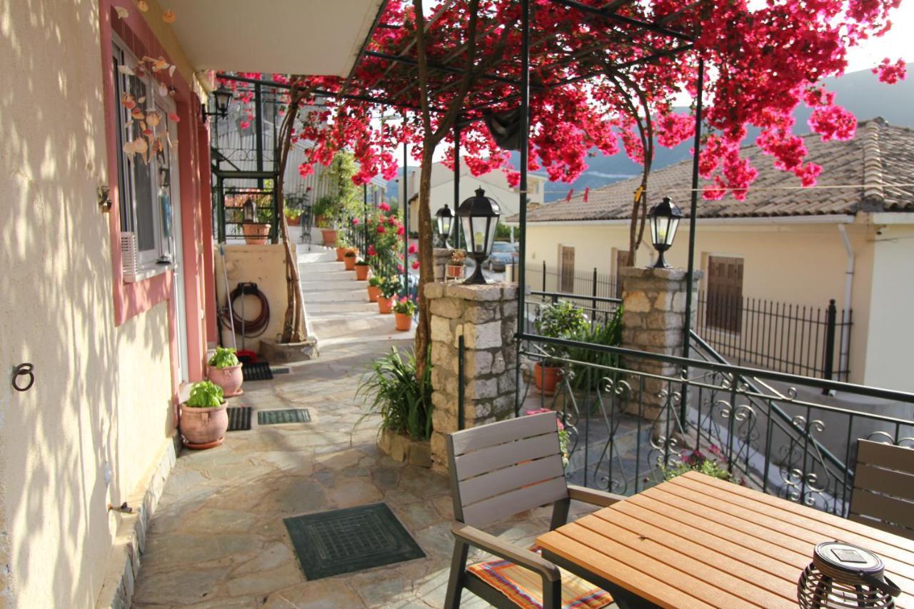 Ferienwohnung Vasiliki Blue Exterior foto